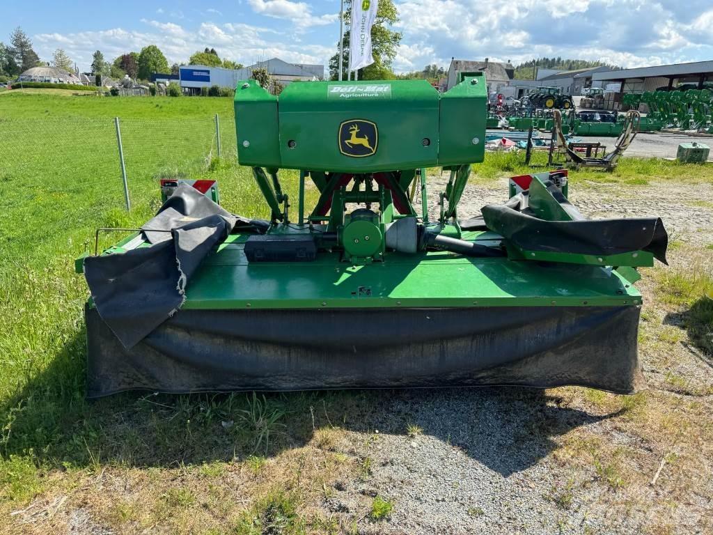 John Deere 131 Corta-césped delanteros y traseros