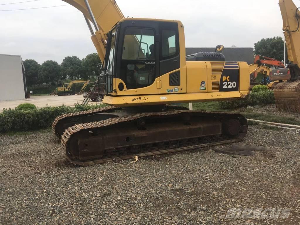 Komatsu PC 220-8 Excavadoras de cadenas