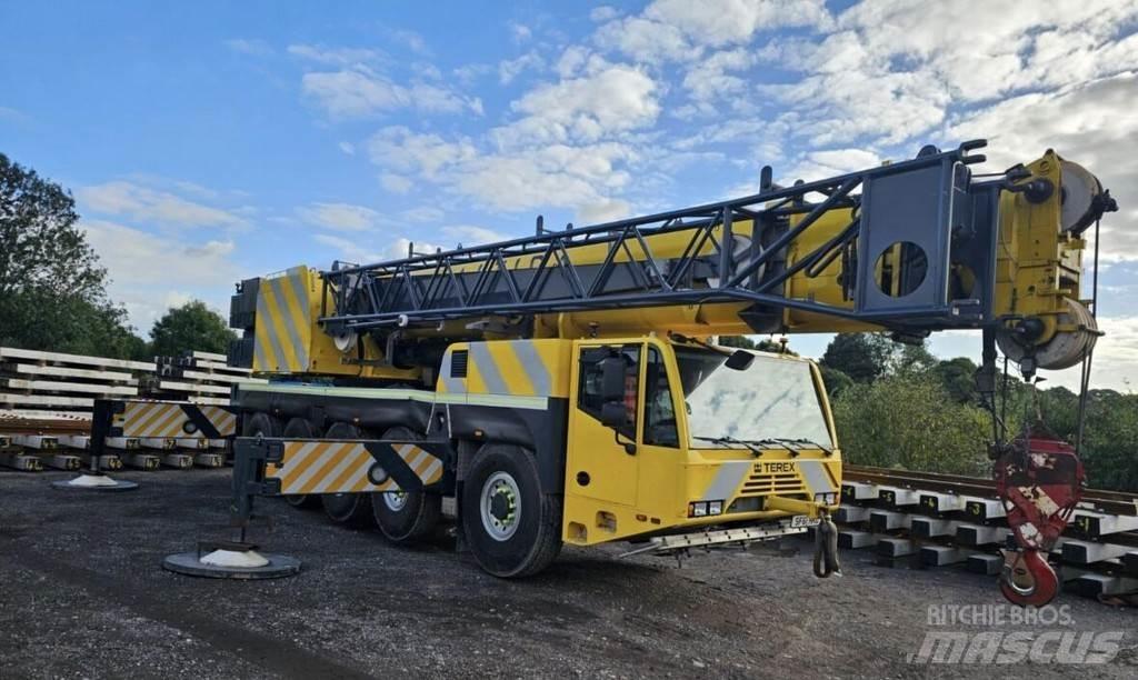 Terex AC140C Grúas autopropulsadas