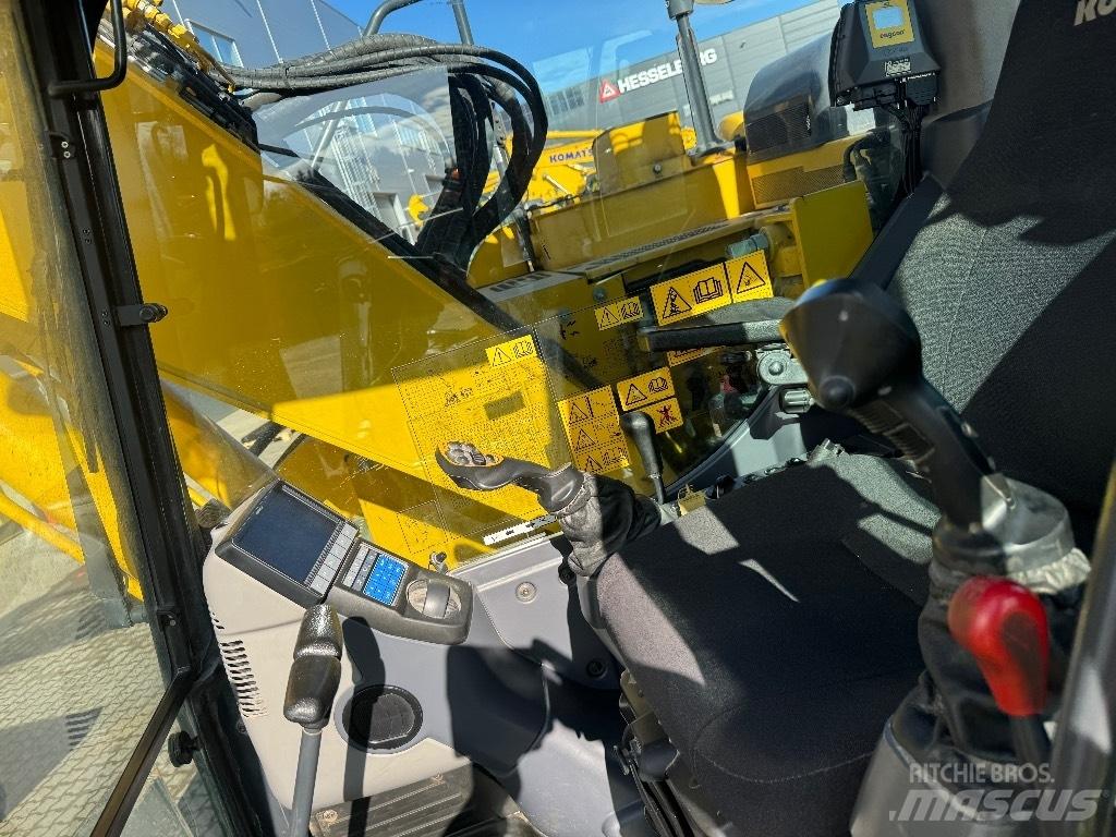 Komatsu PC 138 US-11 Excavadoras de cadenas