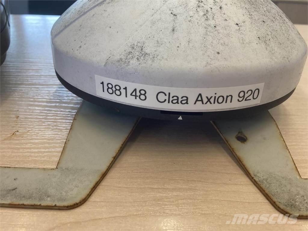 CLAAS Axion 920 Tractores