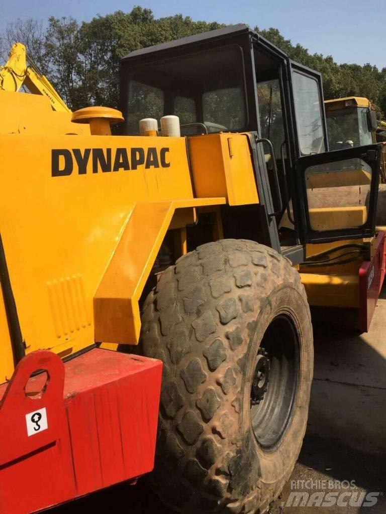 Dynapac CA 25 D Rodillos de un solo tambor