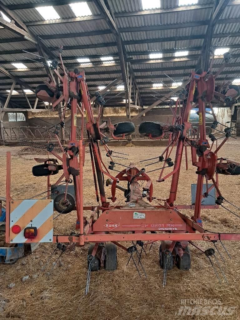 Kuhn GF8501 MH Rastrillos y henificadores