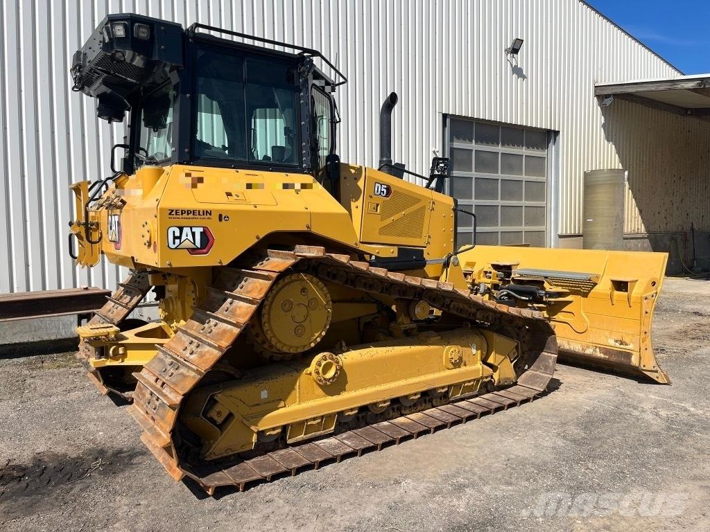 CAT D5 - D5 LGP Buldozer sobre oruga