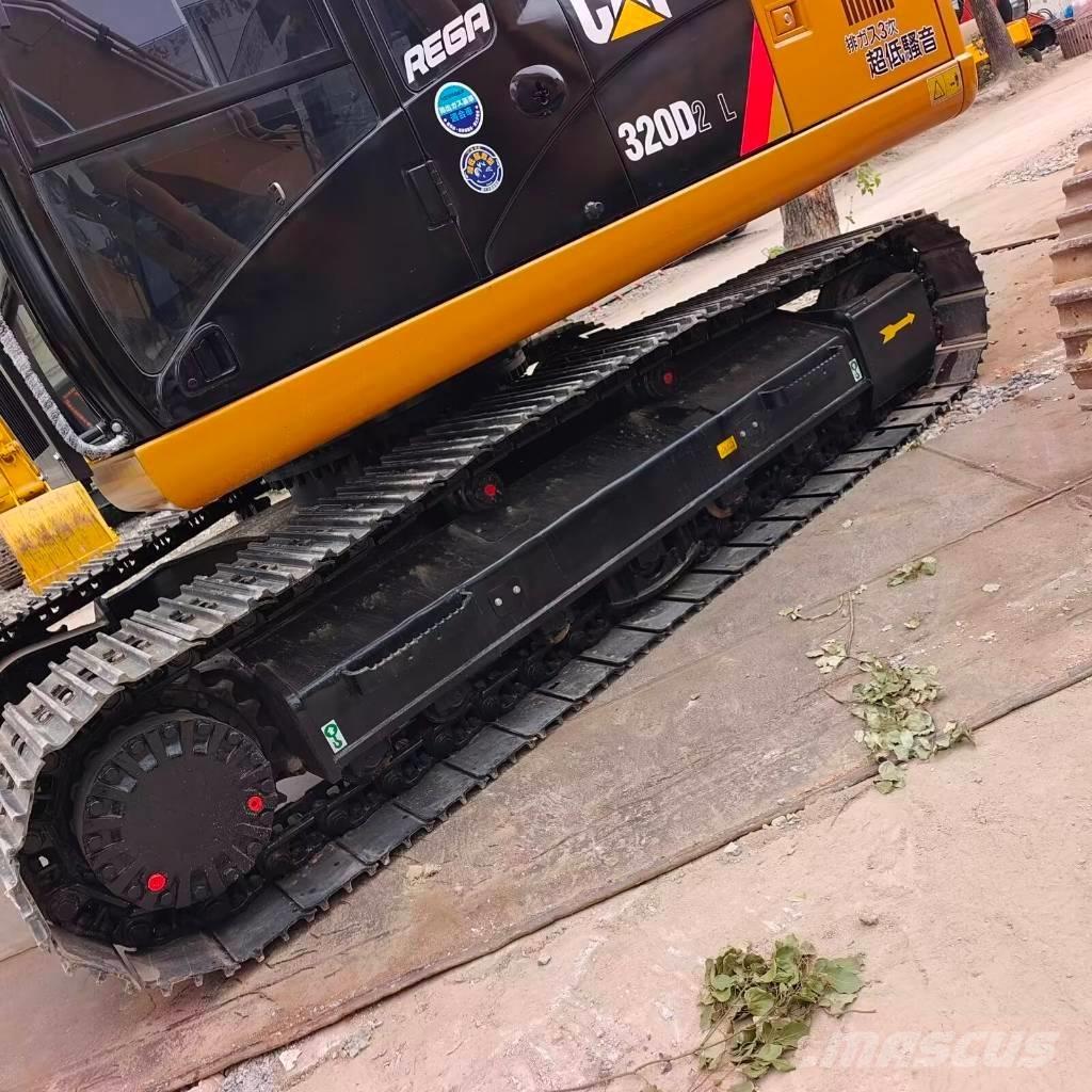 CAT 320 D2L Excavadoras de cadenas