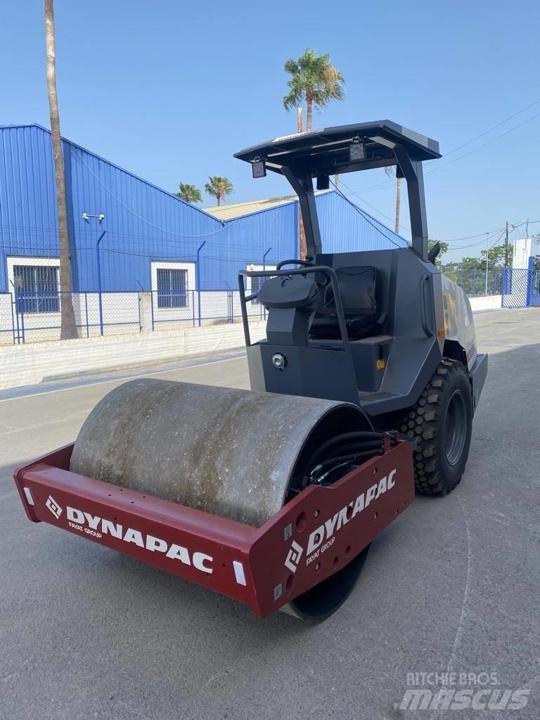 Dynapac CA 1300 D Rodillos de un solo tambor