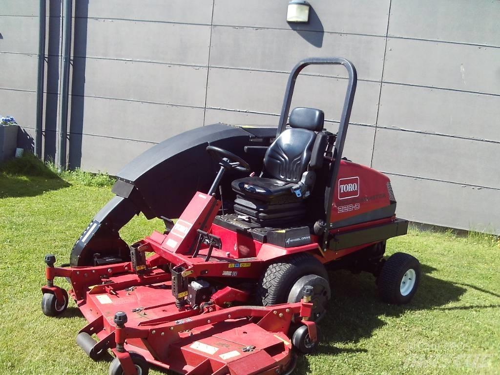  *SÅLD* Toro GM 228D Tractores corta-césped