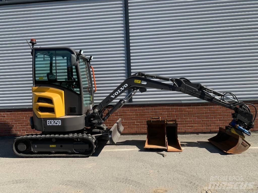 Volvo ECR25D Mini excavadoras < 7t