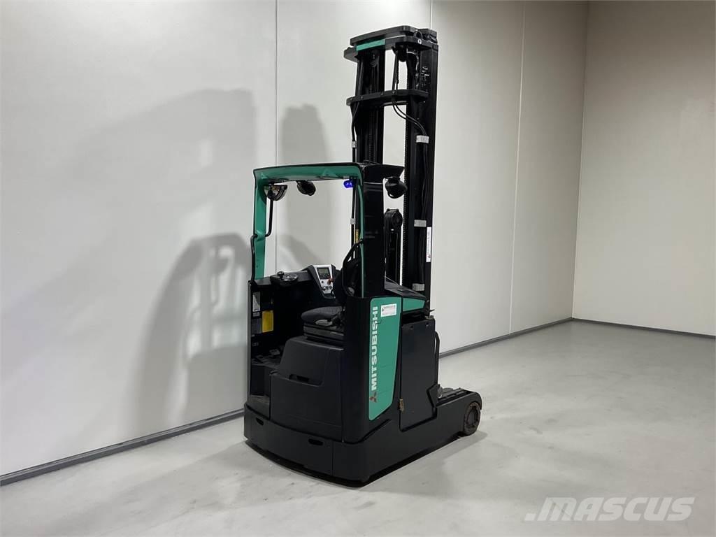 Mitsubishi RB16NH Carretillas retráctiles