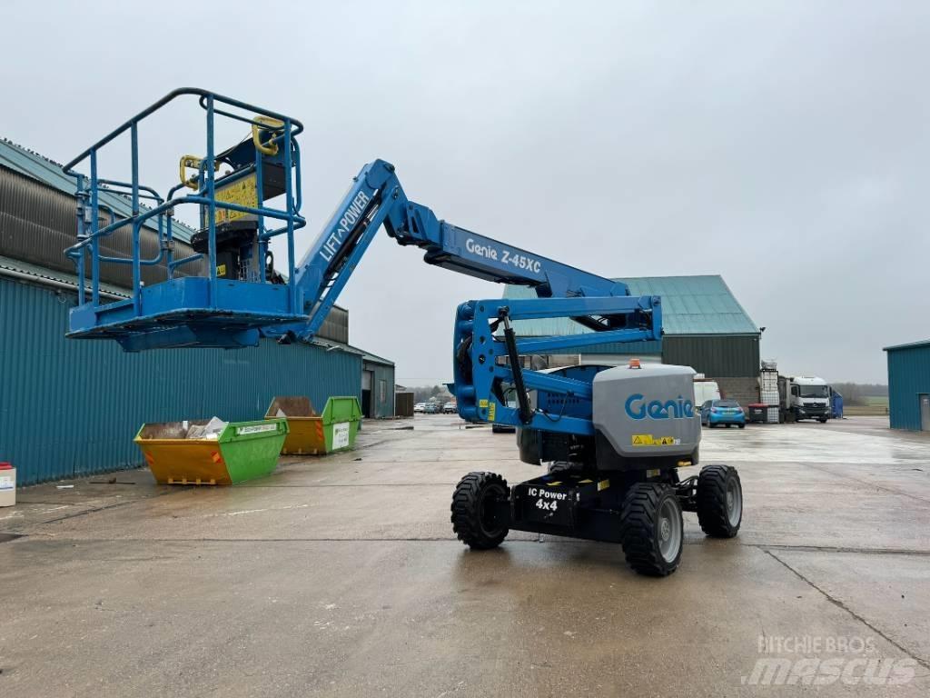 Genie Z 45/25 XC Plataforma de trabajo articulada