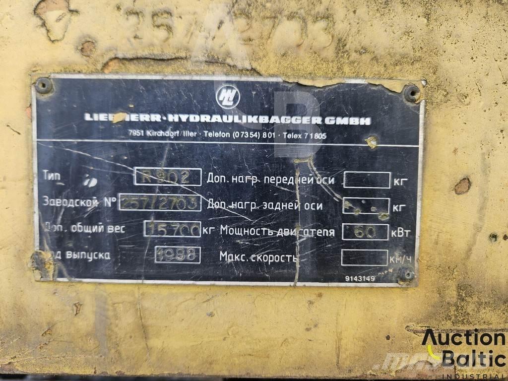 Liebherr R 902 Excavadoras de cadenas
