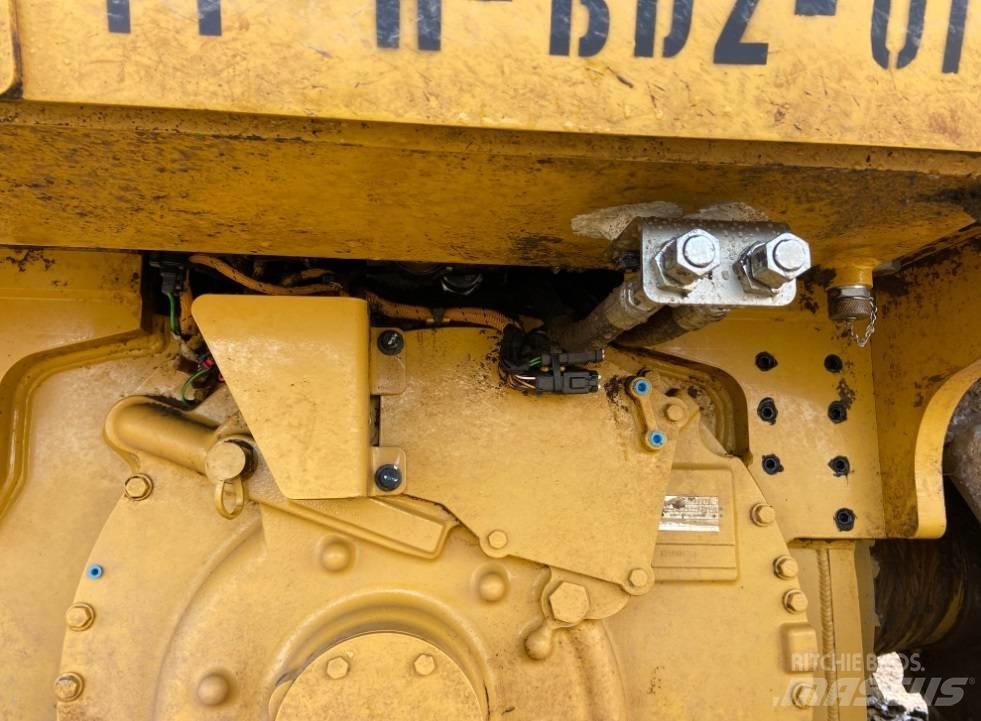 CAT D 5 LGP Buldozer sobre oruga