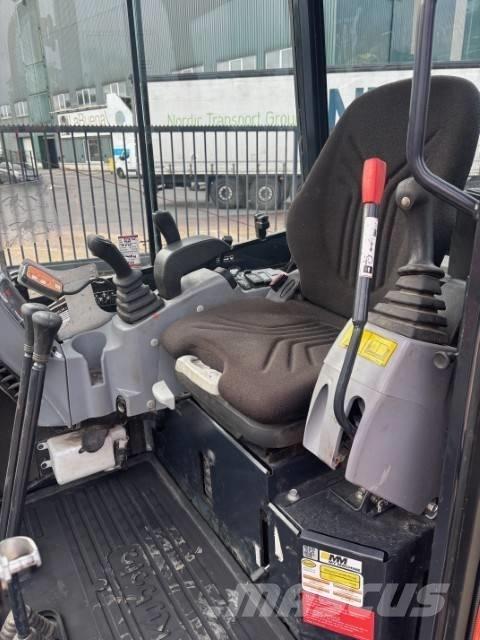 Kubota U 27-4 Mini excavadoras < 7t