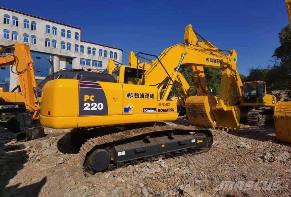 Komatsu PC 220-8 Excavadoras de cadenas