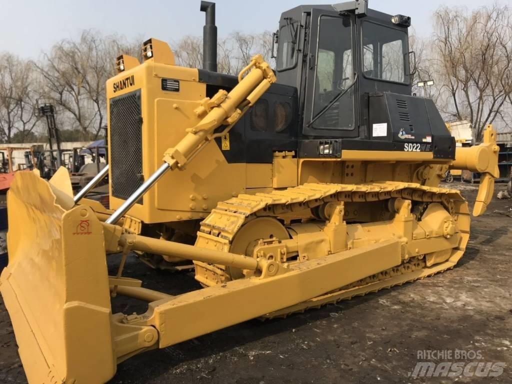 Shantui SD 22 Buldozer sobre oruga