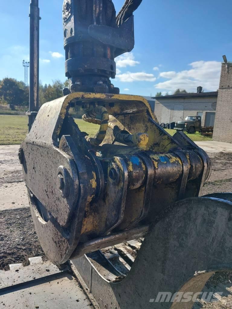 John Deere 1510G Autocargadoras