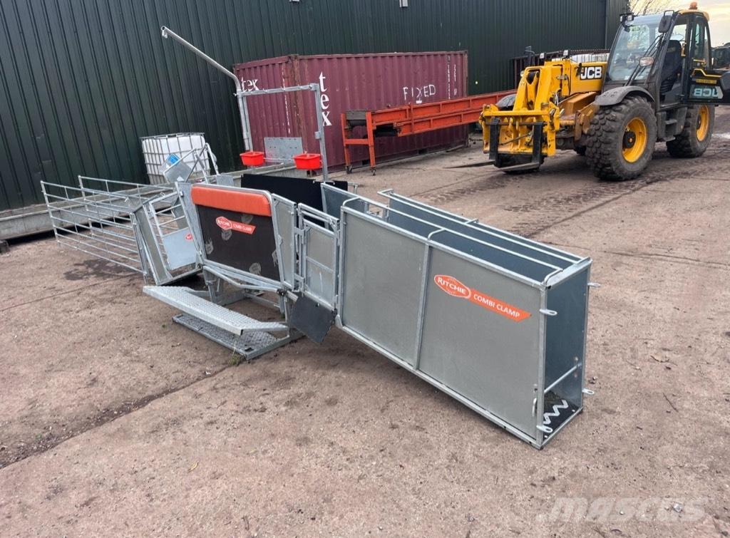  Ritchie Combi Clamp Otros equipos para ganadería