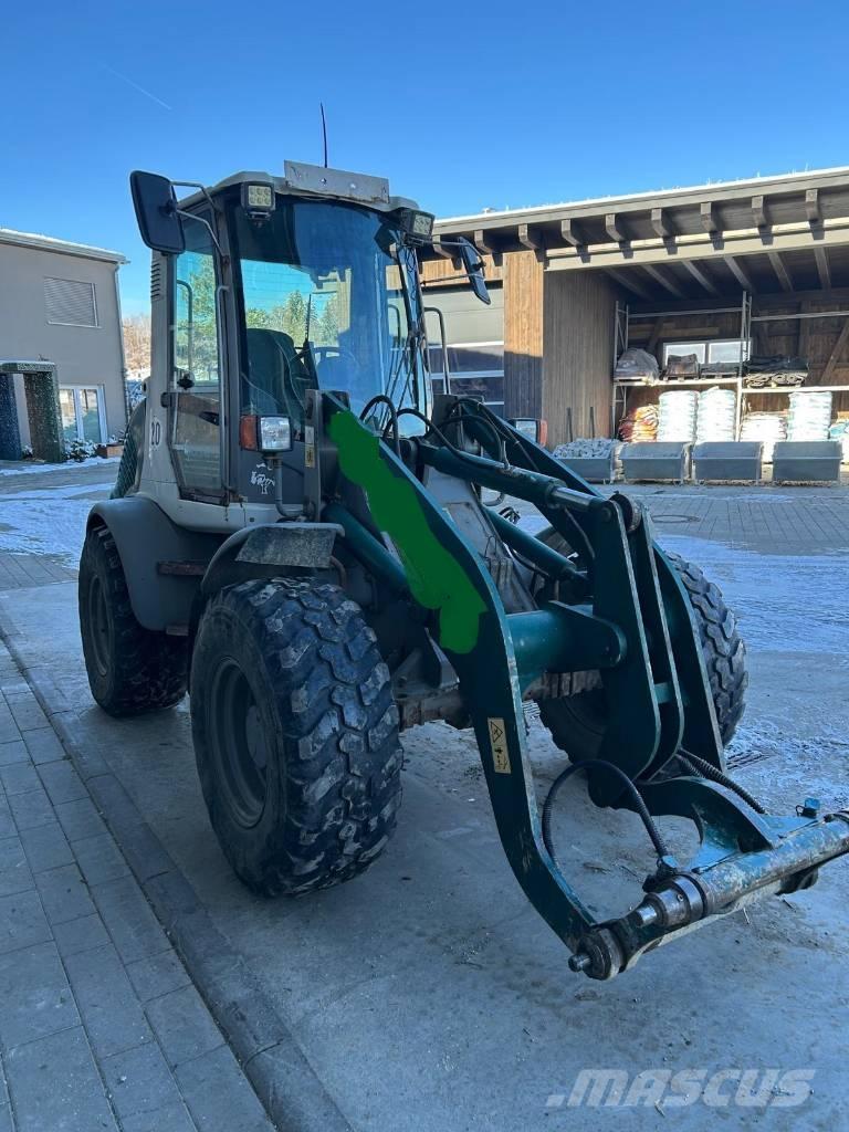 Atlas AR 75 Cargadoras sobre ruedas