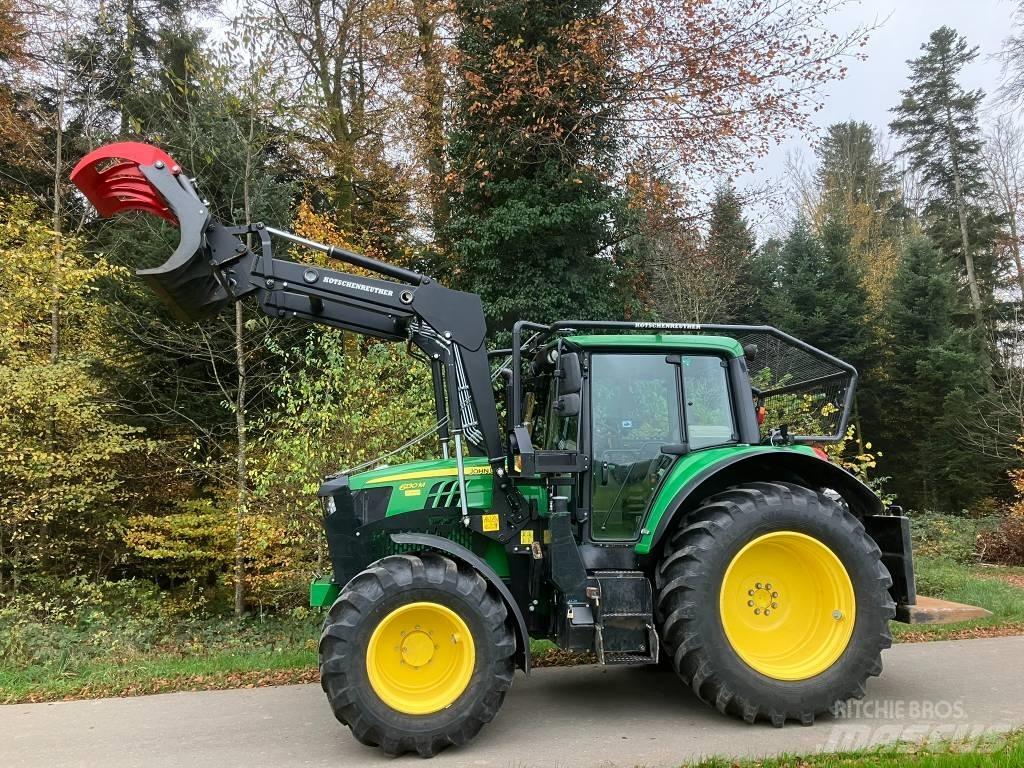John Deere 6130M Tractor forestal