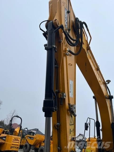 JCB JS 175 W Excavadoras de ruedas