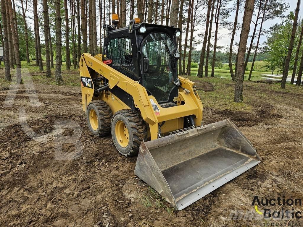 CAT 236 D Minicargadoras