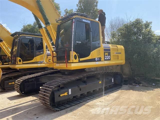 Komatsu PC 220-8 Excavadoras de cadenas