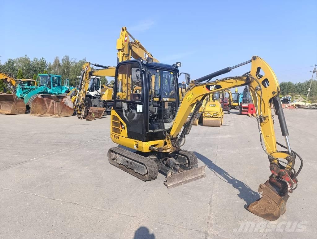 CAT 301.7 D Mini excavadoras < 7t