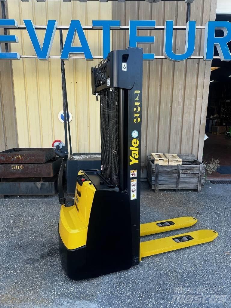 Yale MS 14 AC Apiladores eléctricos
