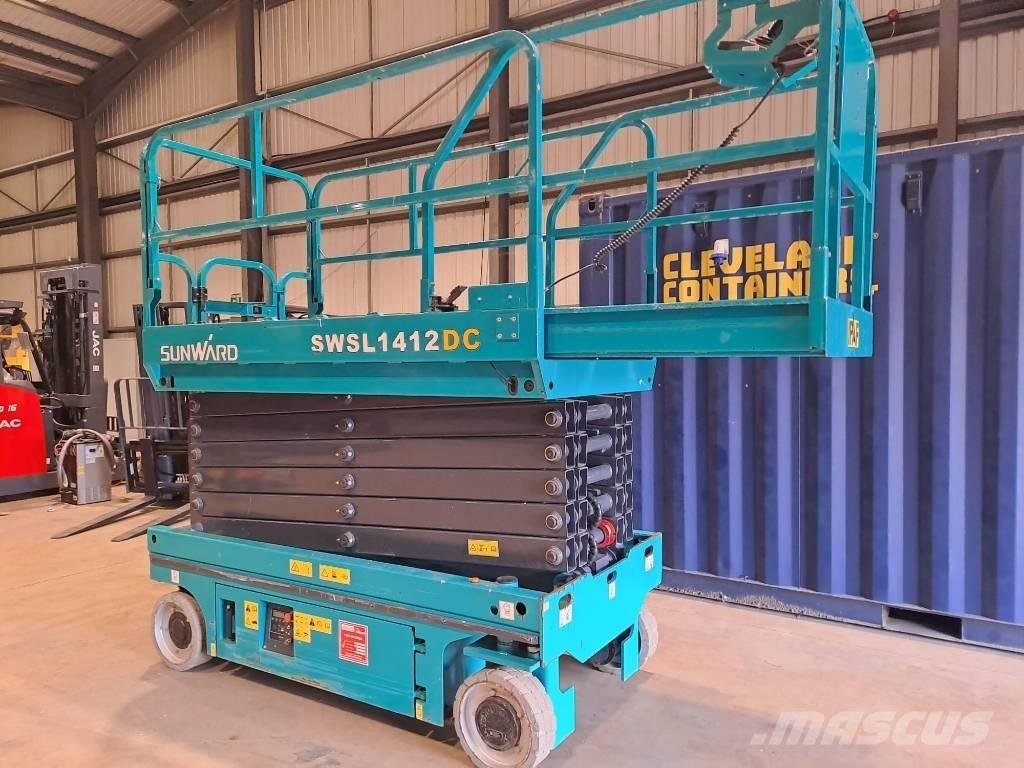 Sunward SWSL 1412 DC Plataformas tijera