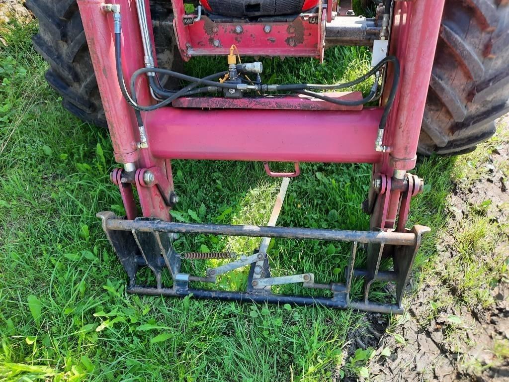 TYM T903S Tractores
