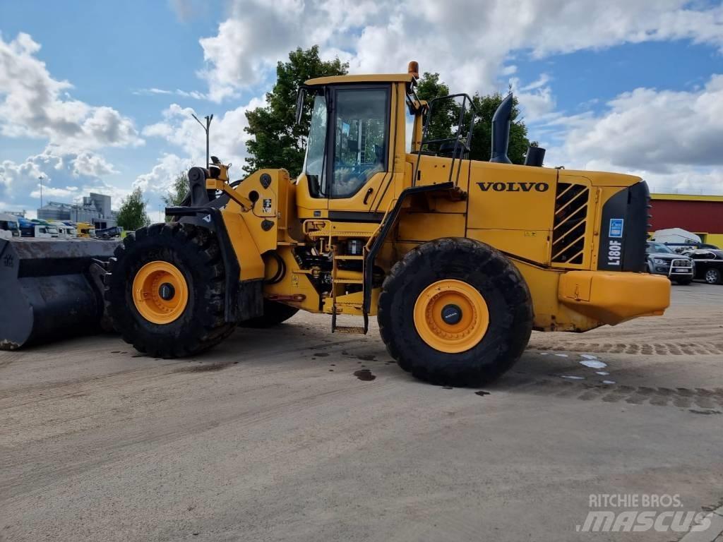 Volvo L 180 F Cargadoras sobre ruedas
