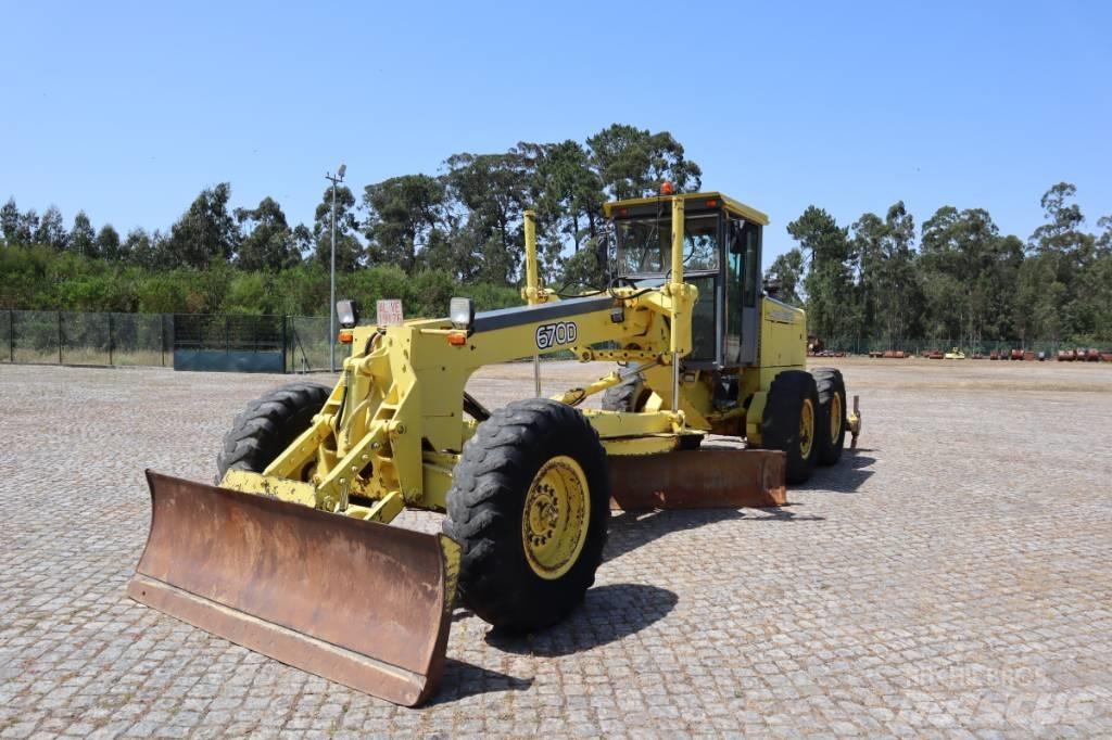 John Deere 670B Motoniveladoras