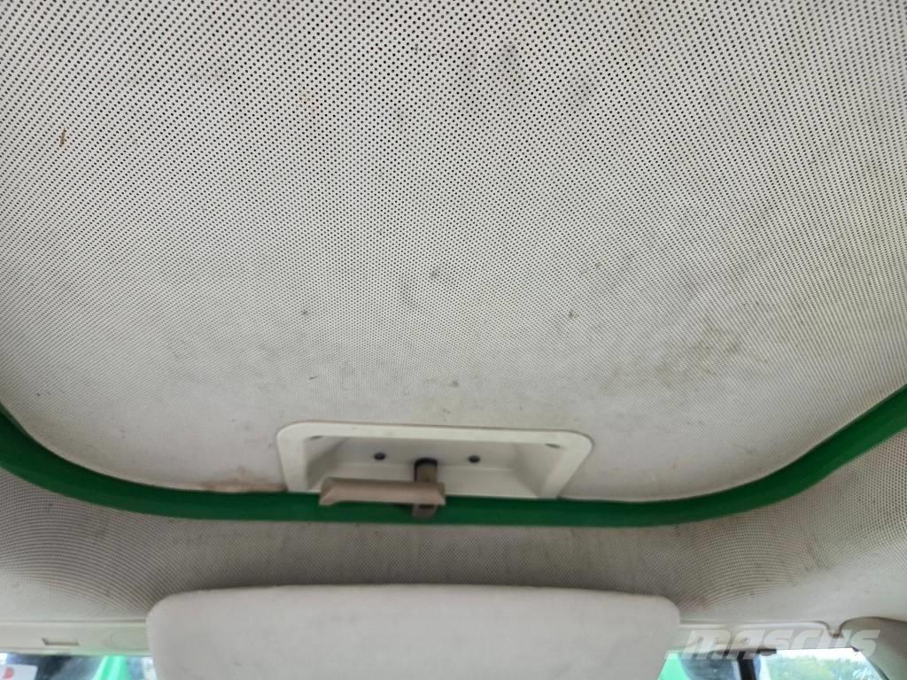 John Deere 6130 Tractores