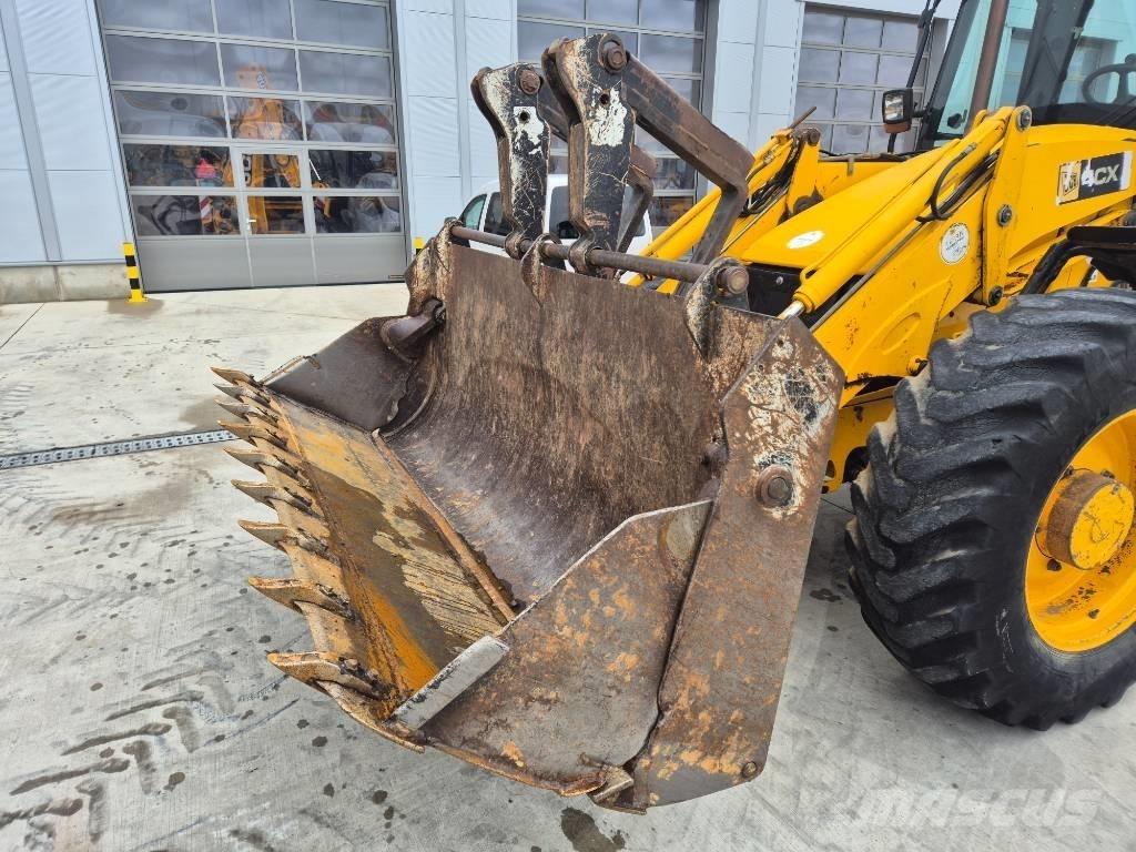 JCB 4CX Retrocargadoras