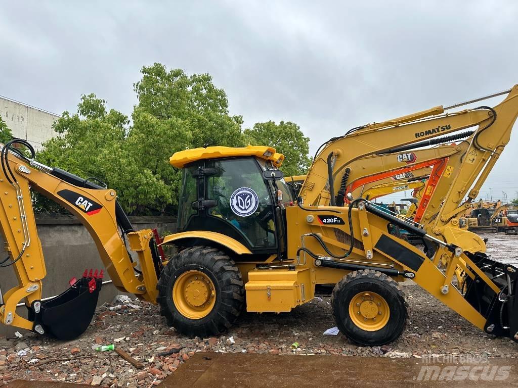 CAT 420 F Retrocargadoras