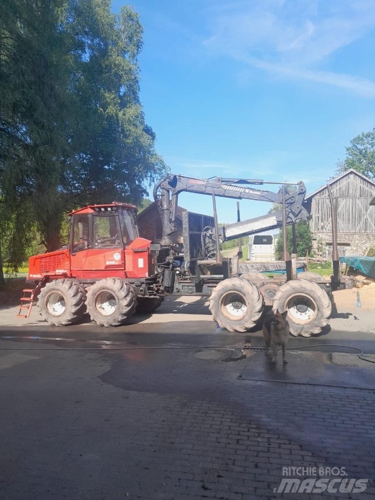 Valmet 840.2 Autocargadoras