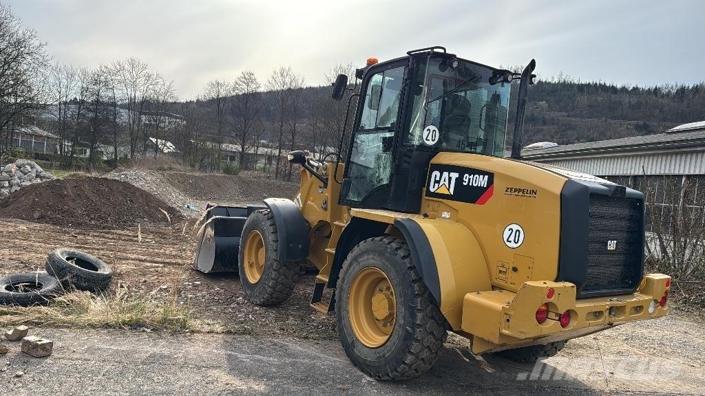 CAT 910M Cargadoras sobre ruedas