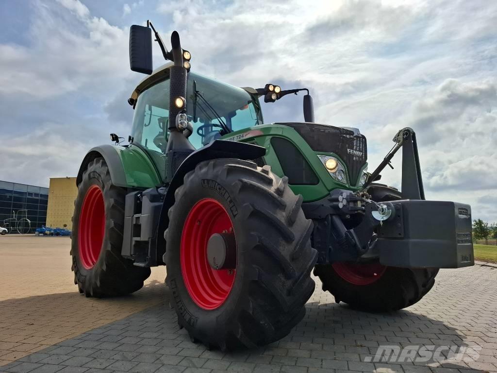 Fendt 724 Profi Tractores