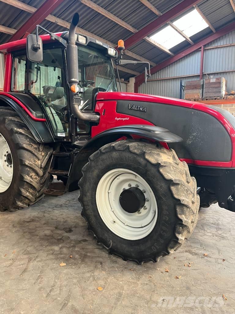Valtra T 191 Tractores