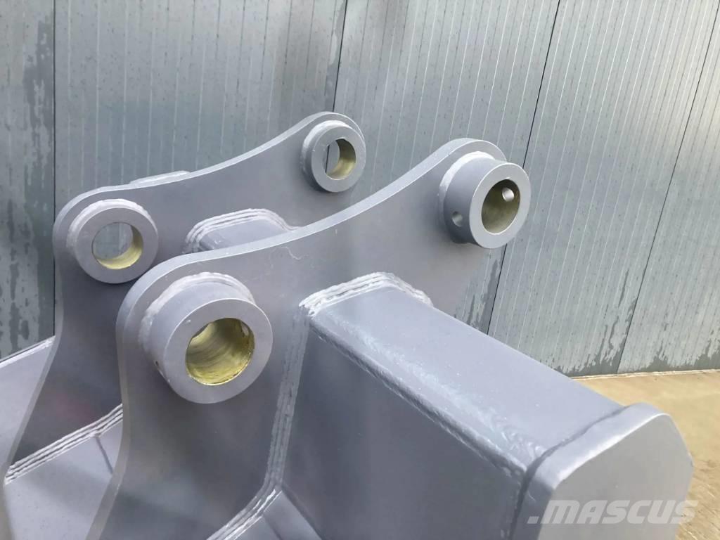 Komatsu HB365 Cucharones