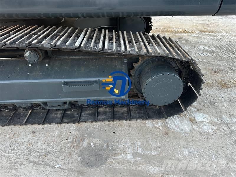 Hyundai HX220HD Excavadoras de cadenas