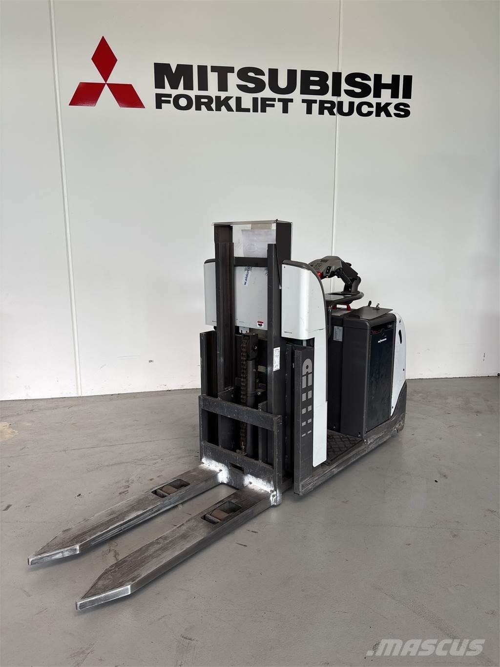 Atlet PPC120 Recogepedidos de baja altura