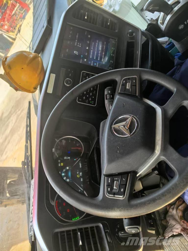 Sany SAC3000C8-8 Grúas todo terreno