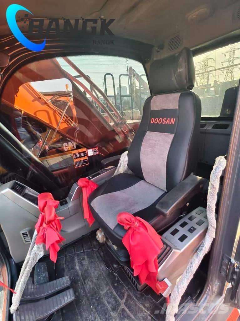 Doosan DX 300 LC Excavadoras de cadenas