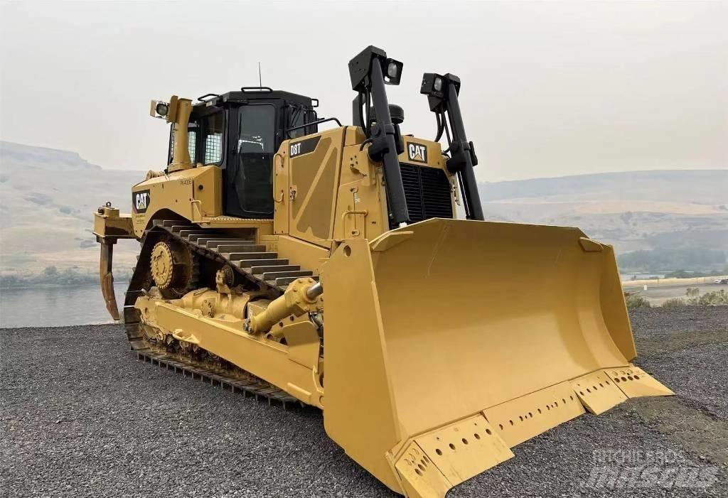CAT D 8 T Buldozer sobre oruga