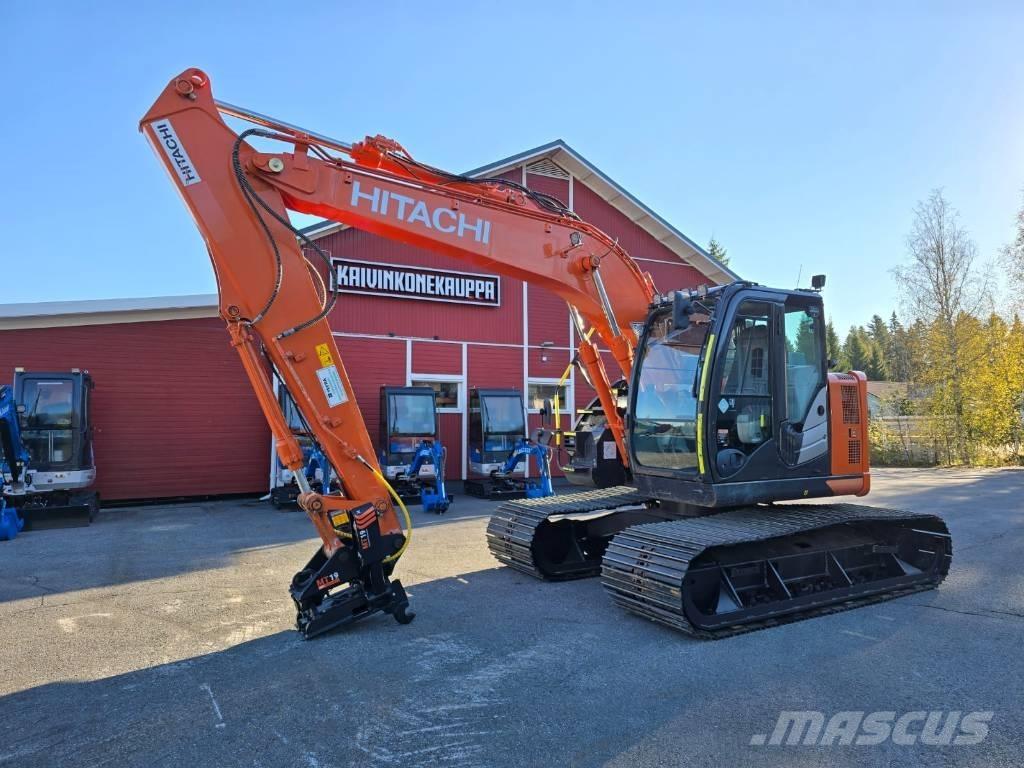 Hitachi ZX 135 US-6 Excavadoras de cadenas