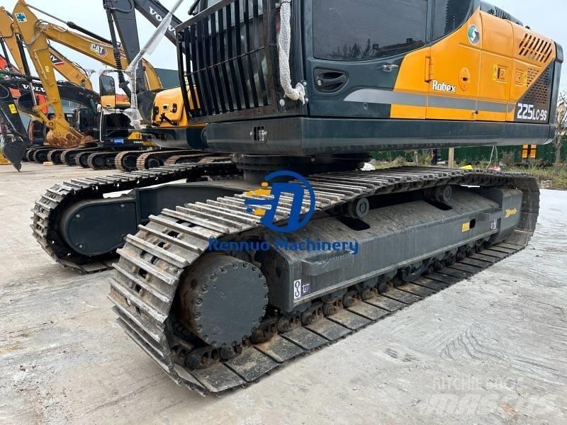 Hyundai 225LC-9S Excavadoras de cadenas