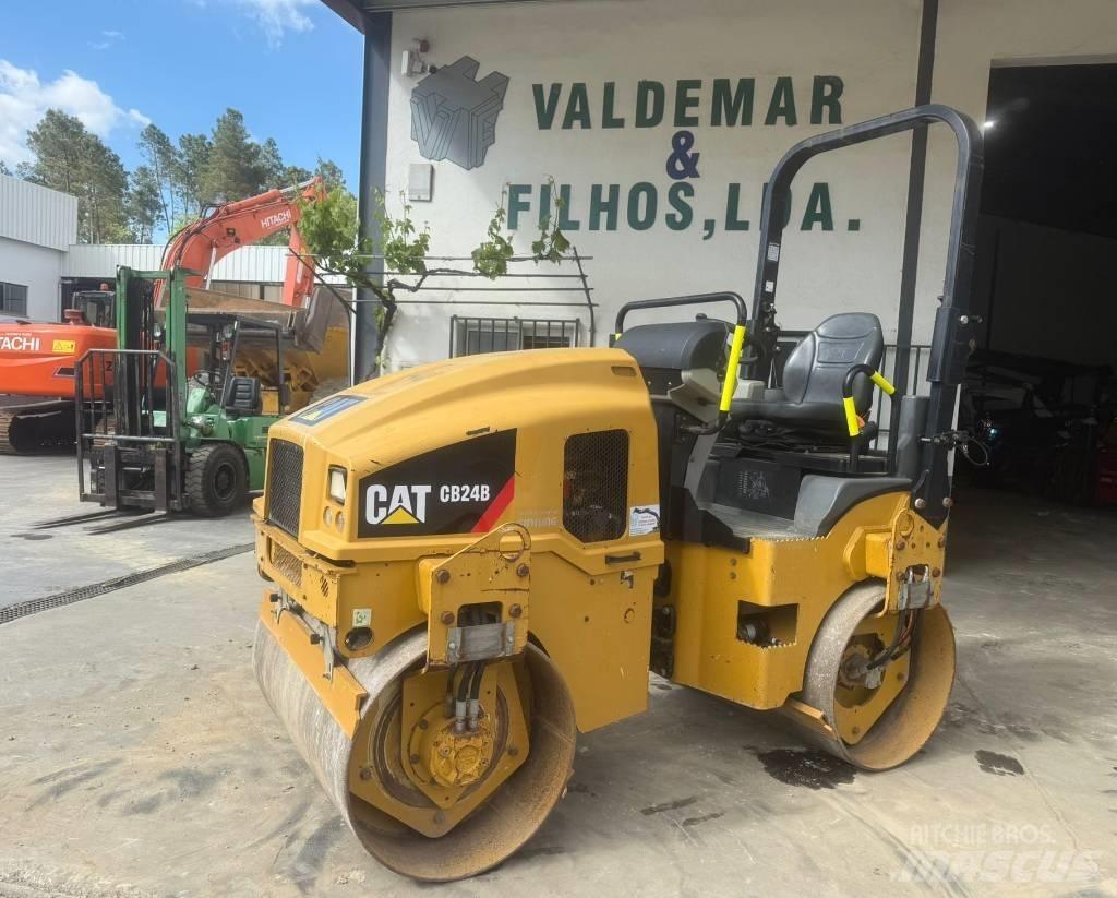 CAT CB 24 B, CB24 Rodillos de doble tambor