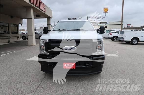 Ford F250 SD Construcción - Otros