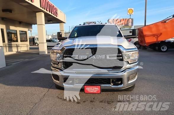 RAM 3500 HD Camiones plataforma